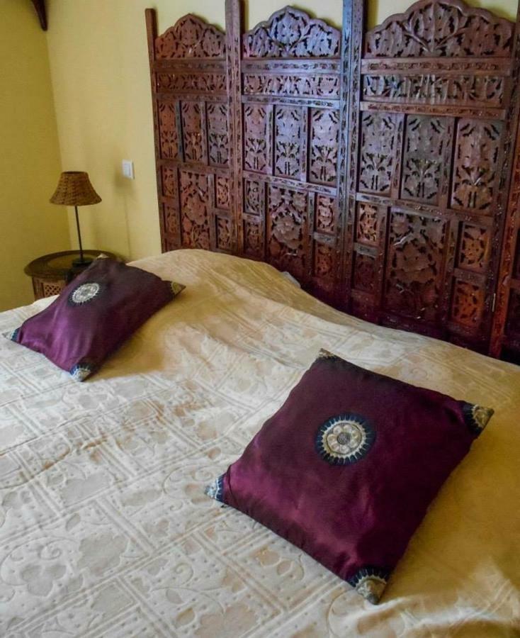Chambres D'Hotes Le Peyroux Montcel  Экстерьер фото
