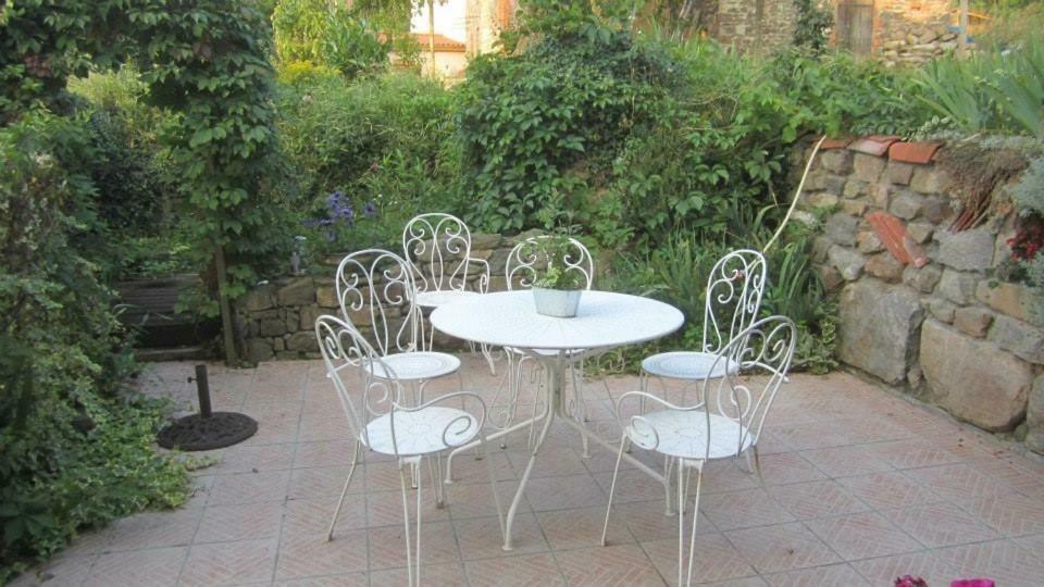 Chambres D'Hotes Le Peyroux Montcel  Экстерьер фото